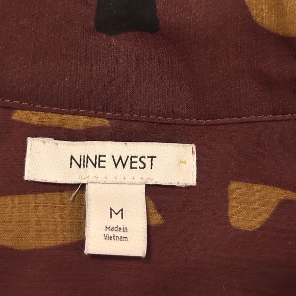 Nine West Burgundy and Tan Patterned Women's Button Down Sheet Shirt - Picture 7 of 9